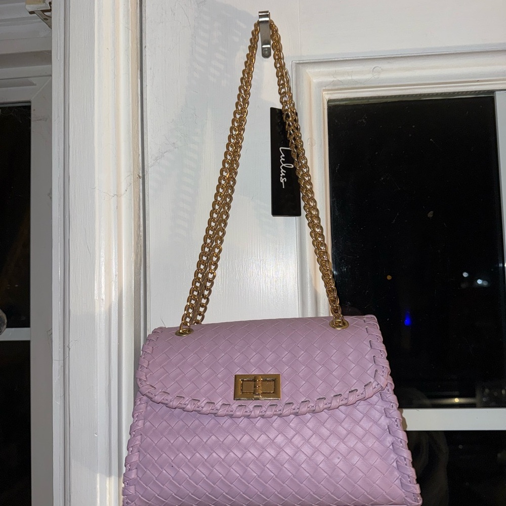 Woven Lavender Shoulder Bag with Gold Chain - Unbranded